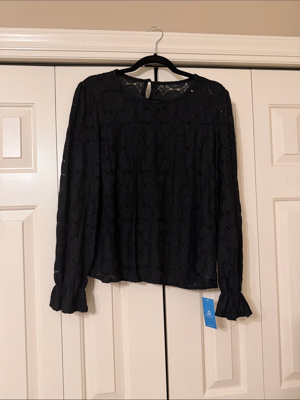Cupshe Black Floral Lace Long Sleeve Ruffle-Hem Blouse